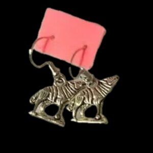 Ware wolf 🐺 Stunning beautiful NWT hypoallergeniC .925 sterling silver c ❤️like